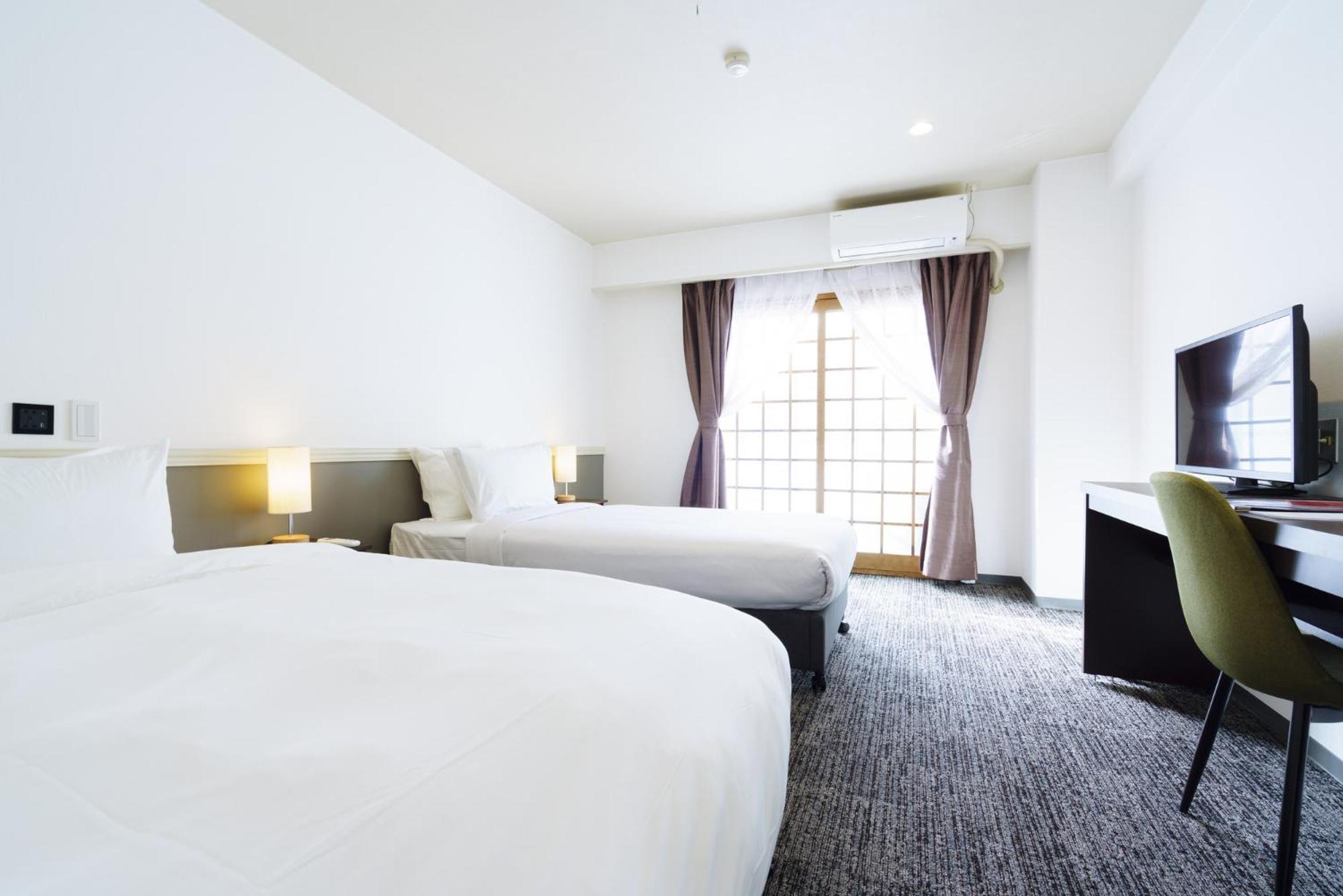 Hakuba Gateway Hotel Exterior photo